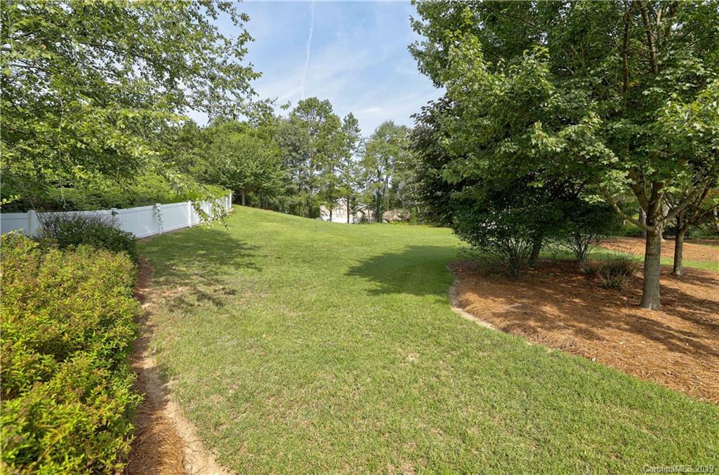 428 Esther Court Fort Mill, SC 29708 - Photo 32 of 48 Gallery Image 32