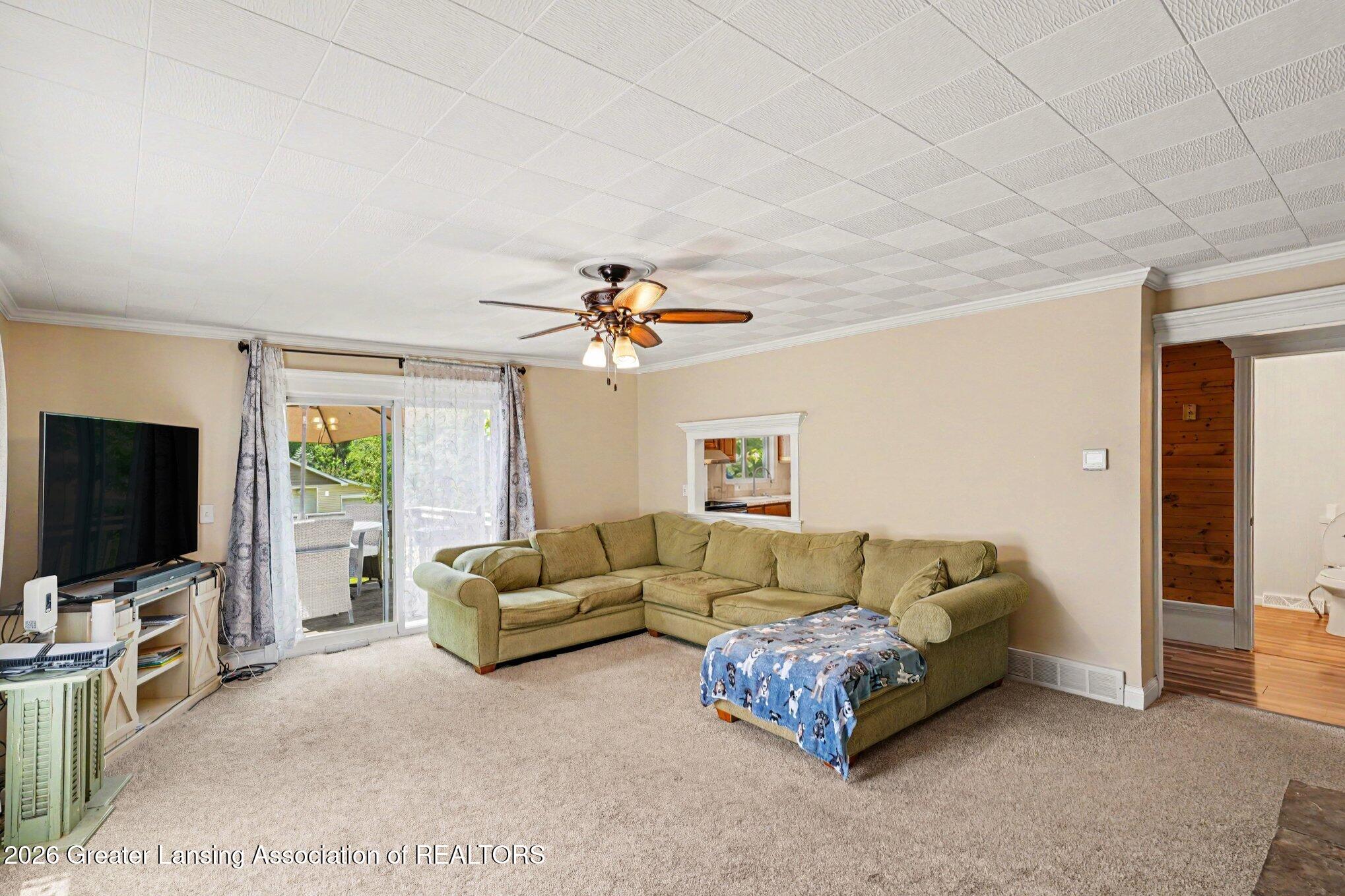 3355 East Braden Road Perry, MI 48872 - Photo 8 of 34 004_file_4117