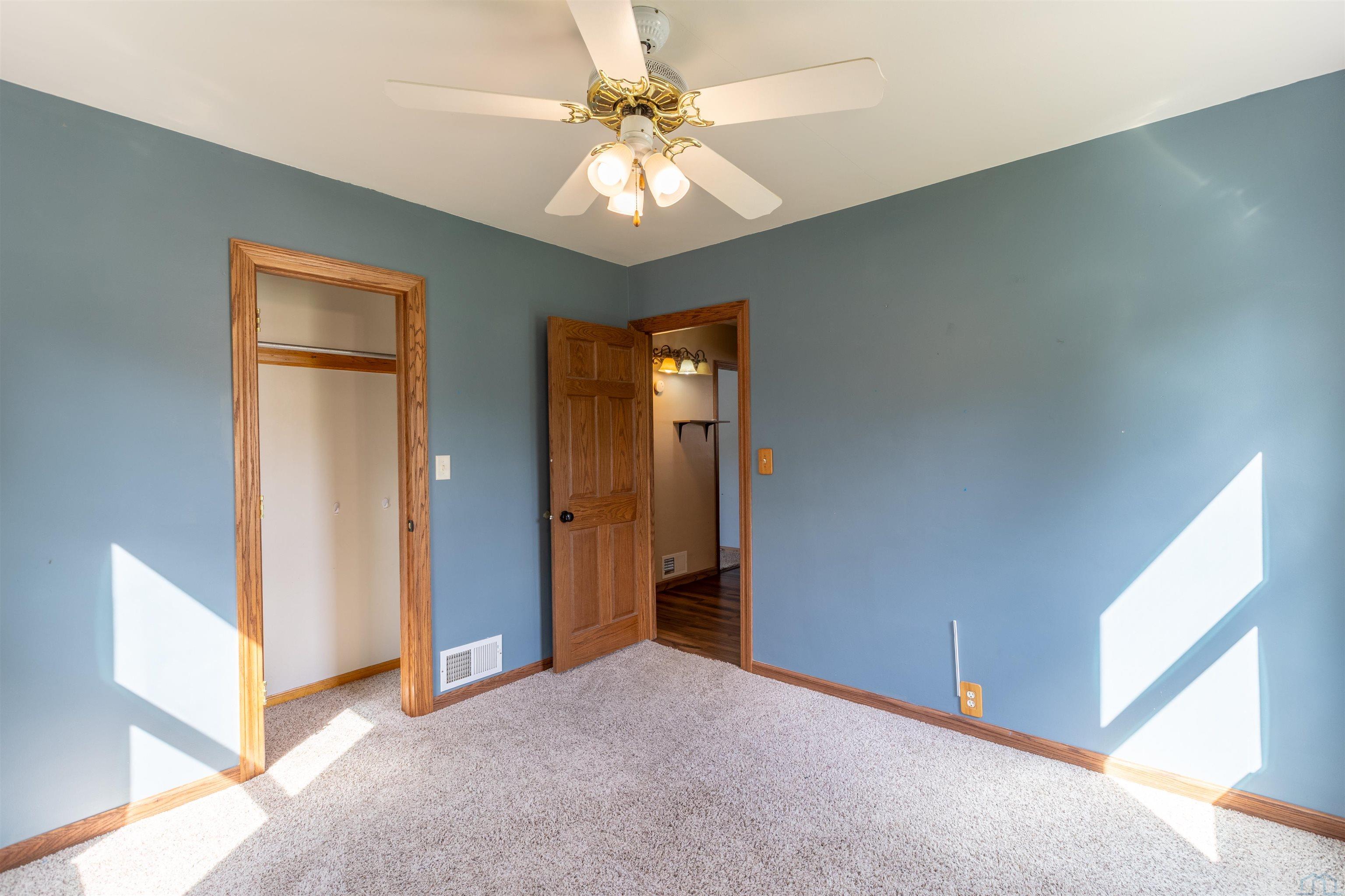 822 1/2 Main Street Mapleton, IA 51034 - Photo 20 of 39 Gallery Image 20