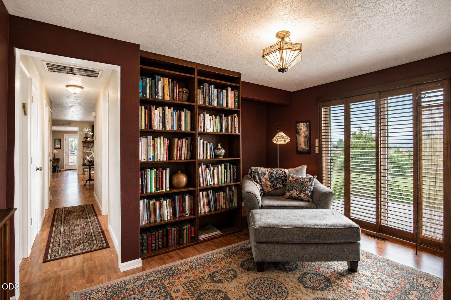 6085 Walden Lane Talent, OR 97540 - Photo 16 of 53