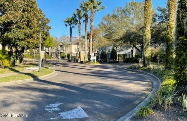 $1,645 | 8208 White Falls Boulevard, Unit 106, Jacksonville, FL 32256