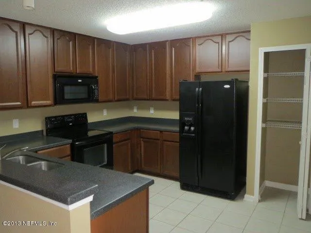 $1,645 | 8208 White Falls Boulevard, Unit 106, Jacksonville, FL 32256
