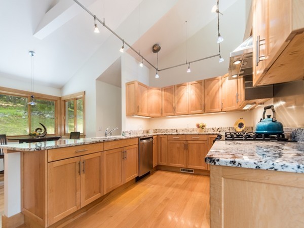 23 Cole Road Williamsburg, MA 01039 - Photo 17 of 28