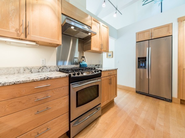 23 Cole Road Williamsburg, MA 01039 - Photo 18 of 28