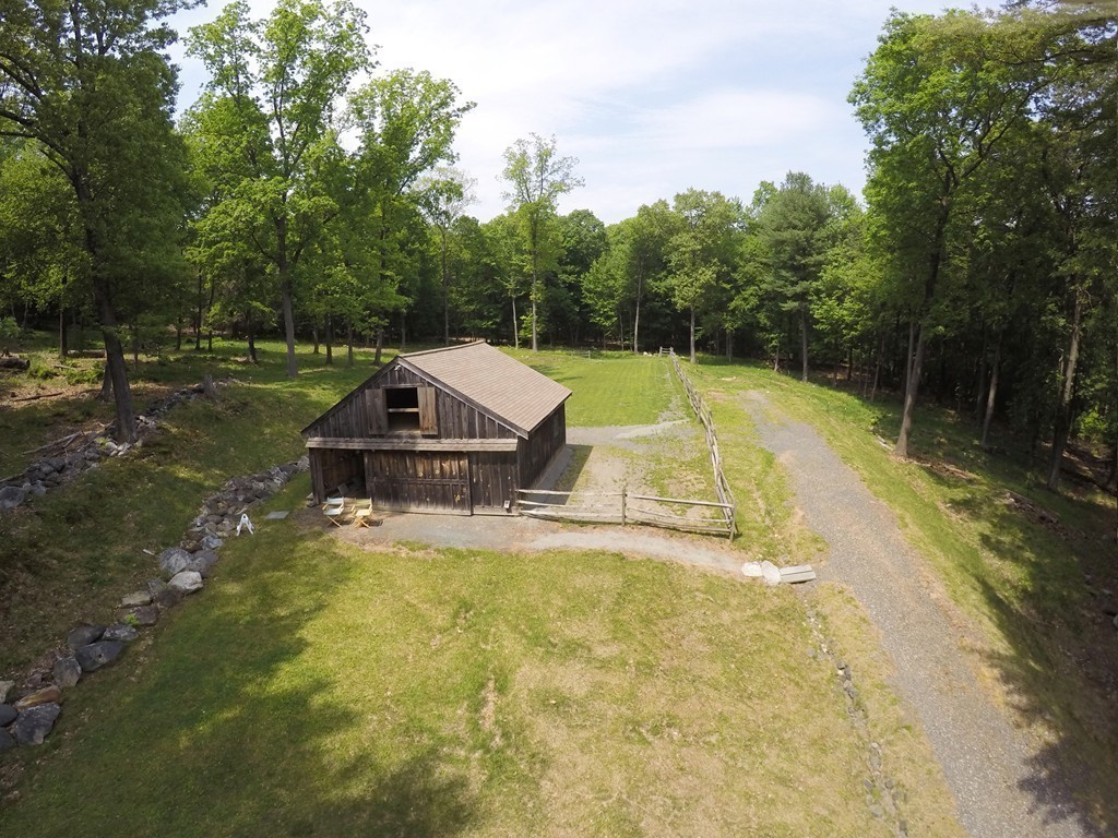 23 Cole Road Williamsburg, MA 01039 - Photo 8 of 28