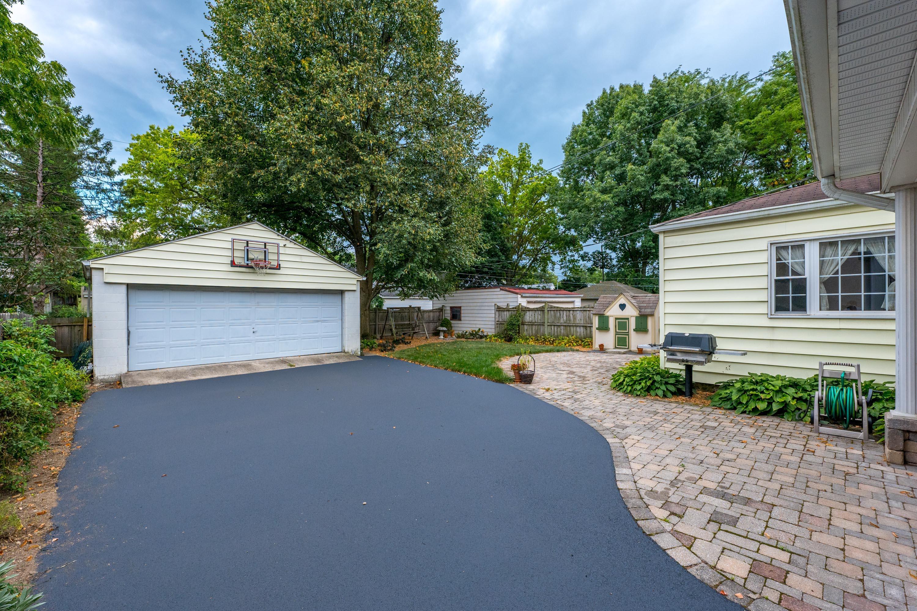 100 North Cassingham Road Columbus, OH 43209 - Photo 65 of 69 Gallery Image 65