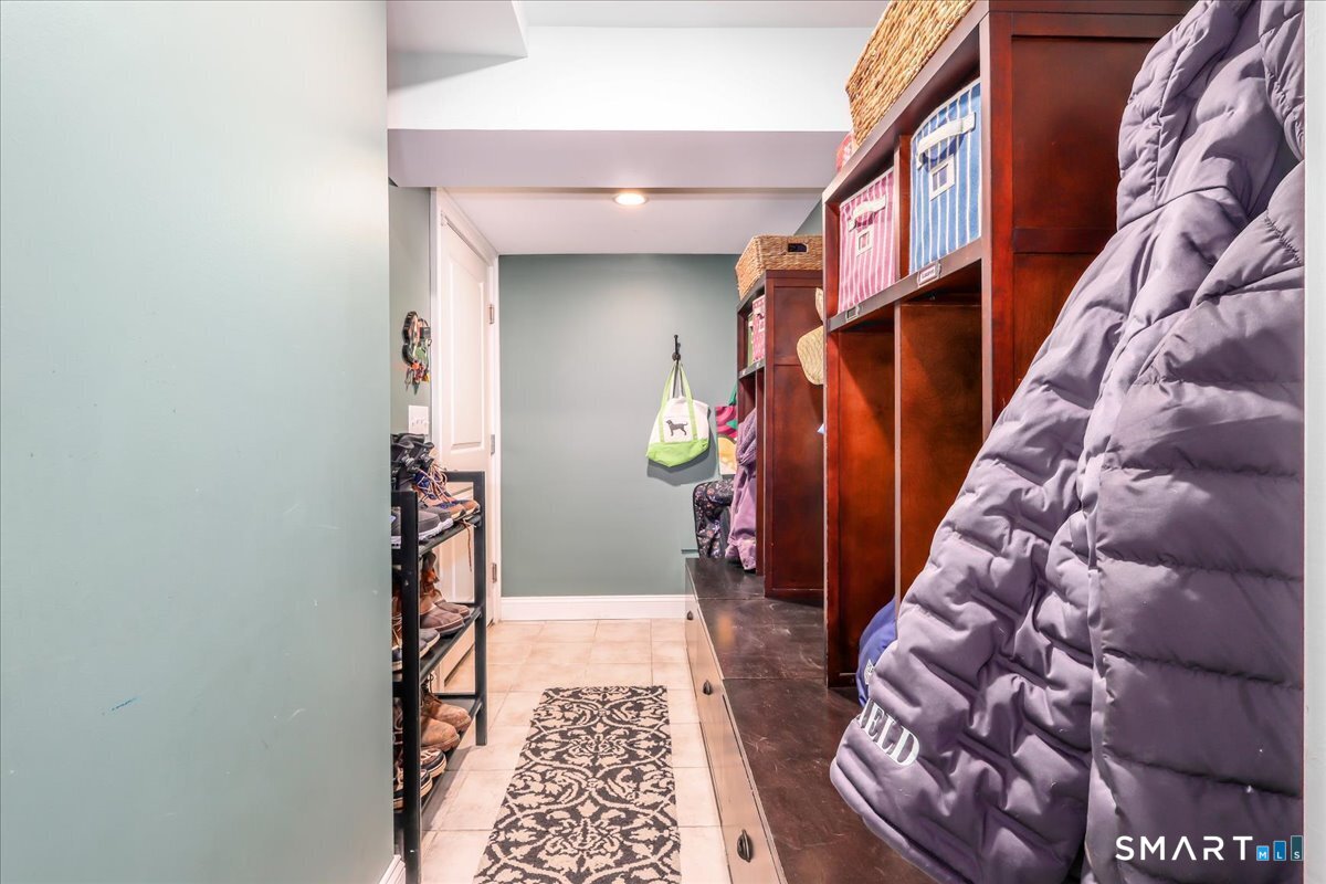 31 Aspen Mill Road Ridgefield, CT 06877 - Photo 28 of 38 Lower Level Mudroom