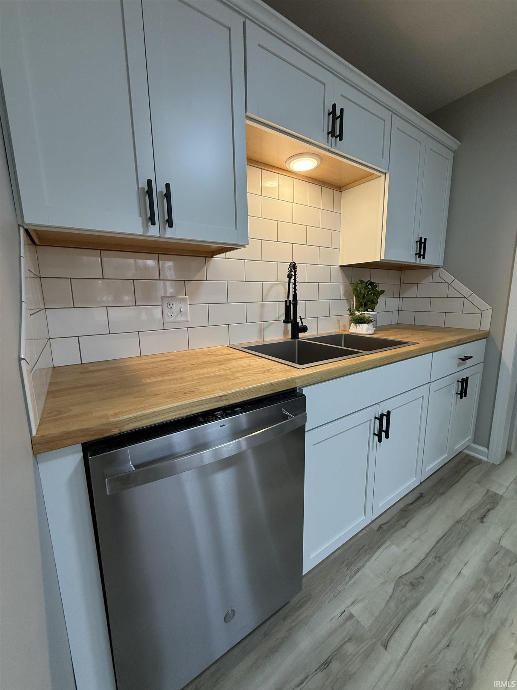 6936 Highway 1 Ossian, IN 46777 - Photo 3 of 19