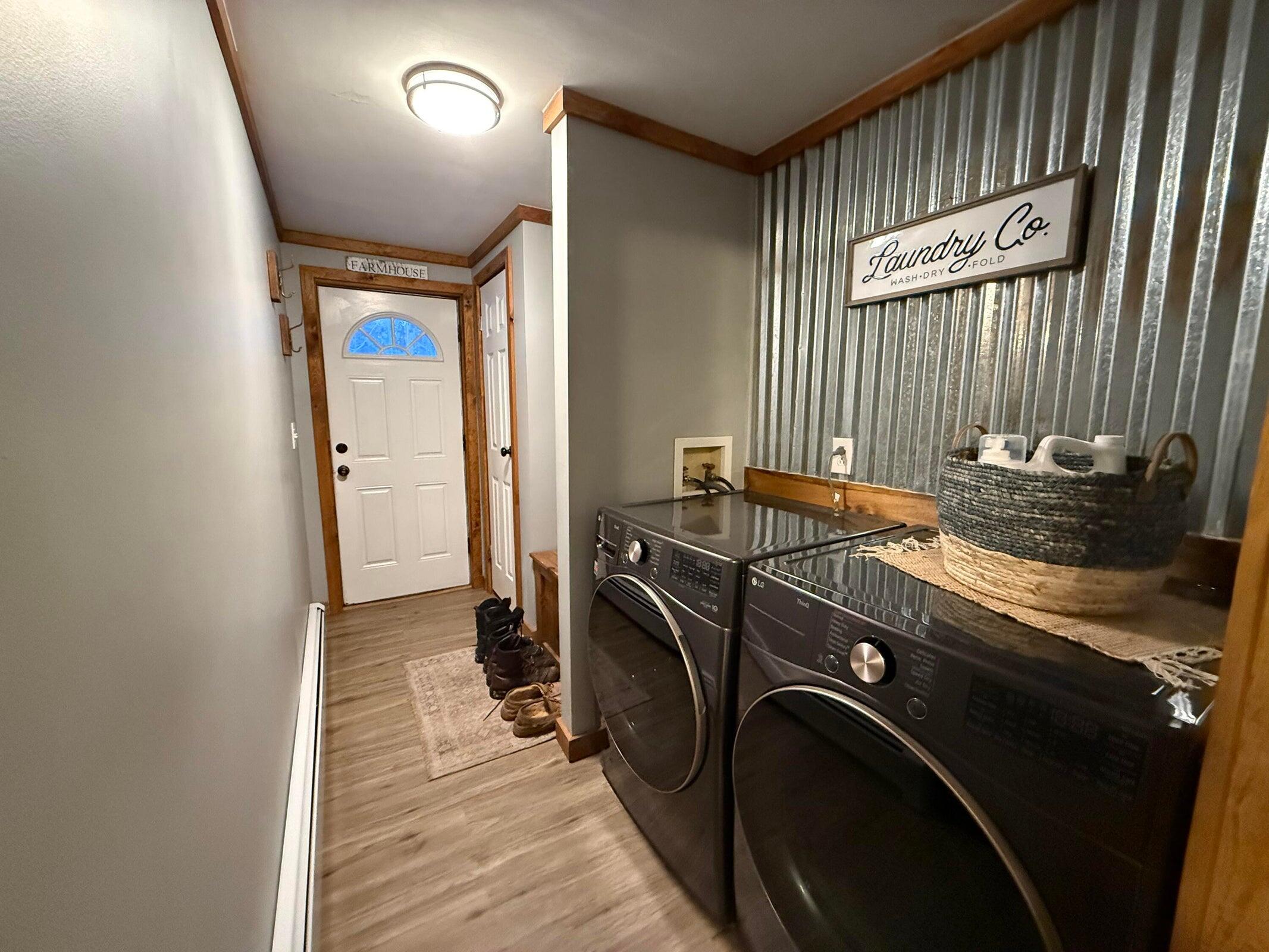 274 North Chester Road Lincoln, ME 04457 - Photo 10 of 32 20250209235156193383000000-o