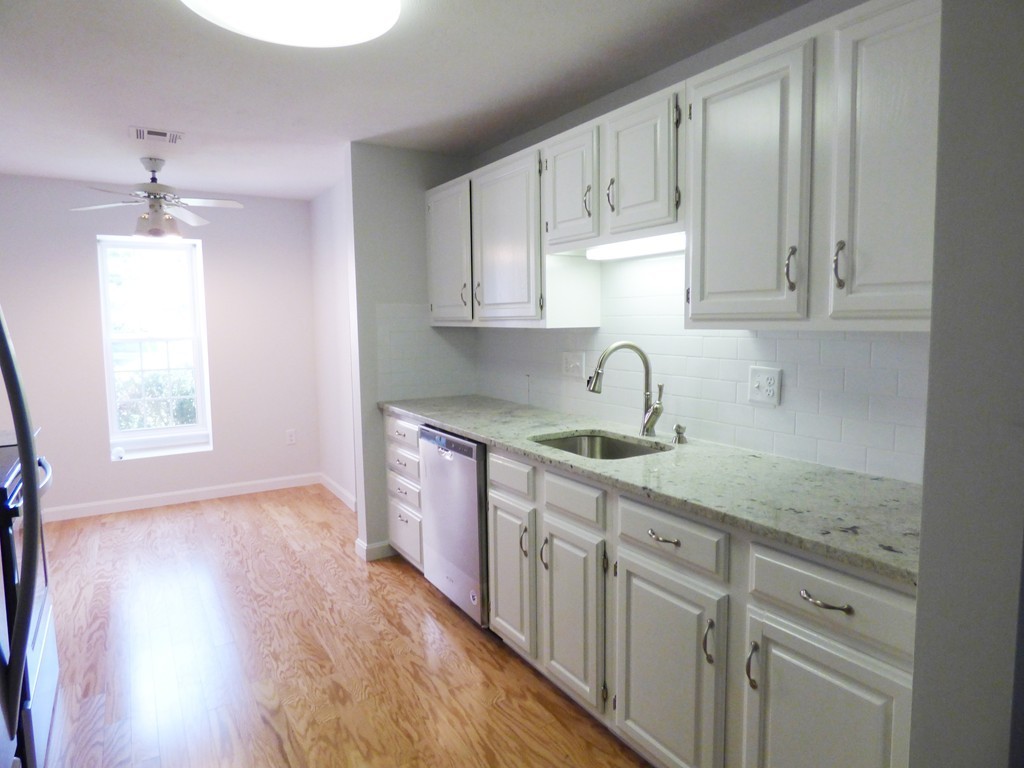 212 Ridgefield Circle, Unit A Clinton, MA 01510 - Photo 3 of 23 Gallery Image 3
