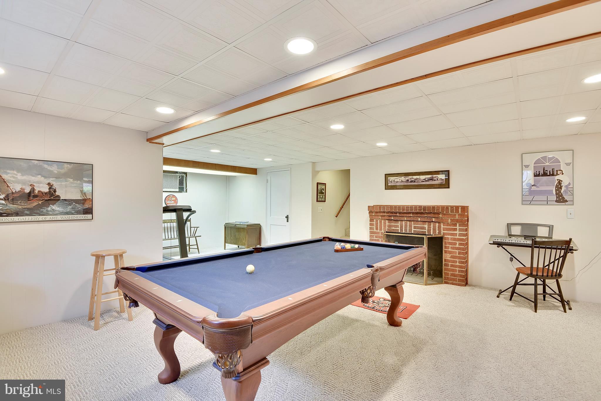 1611 Sherwood Road Silver Spring, MD 20902 - Photo 20 of 30 Family Room