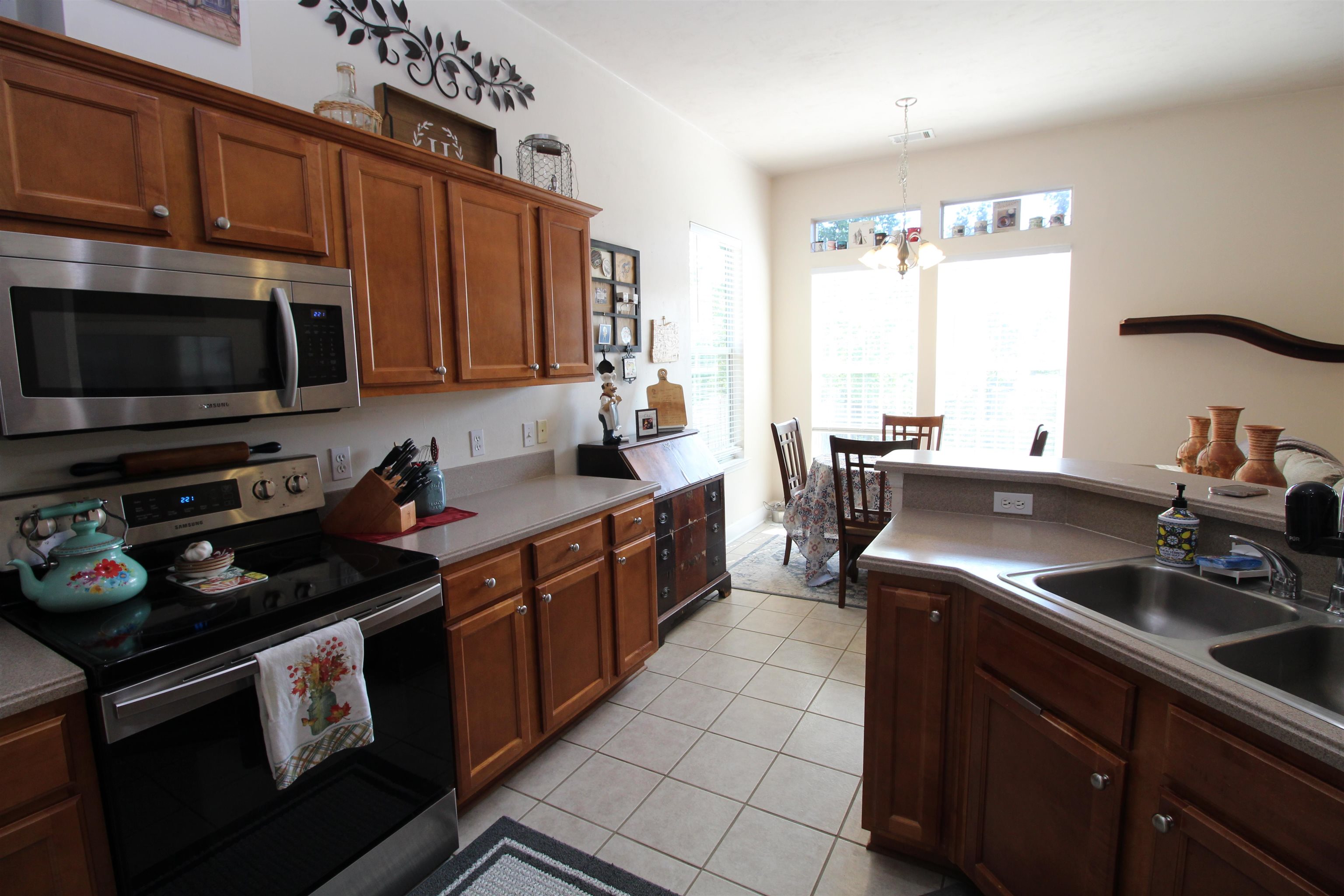 5061 Hampton Ridge Avenue Tallahassee, FL 32311 - Photo 4 of 24 Gallery Image 4