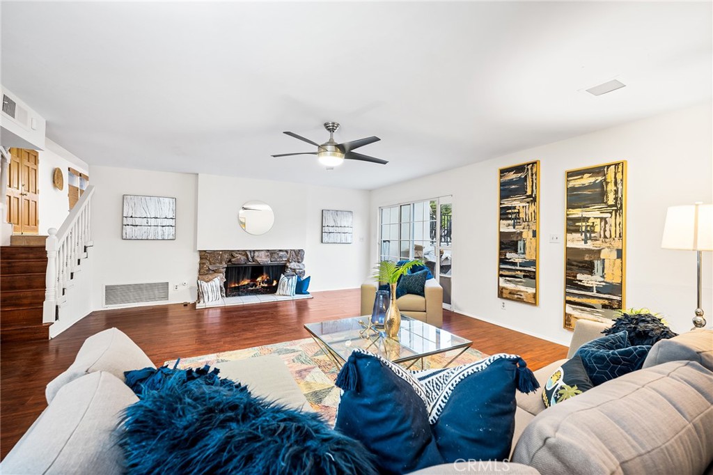 3940 Declaration Avenue Calabasas, CA 91302 - Photo 14 of 32