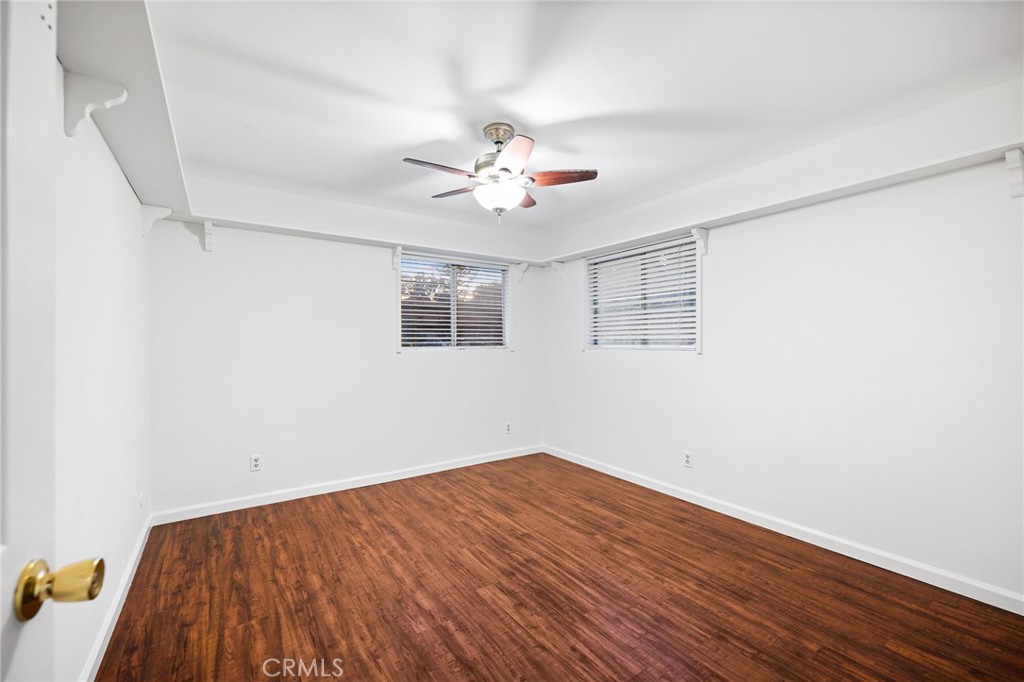 3940 Declaration Avenue Calabasas, CA 91302 - Photo 29 of 32