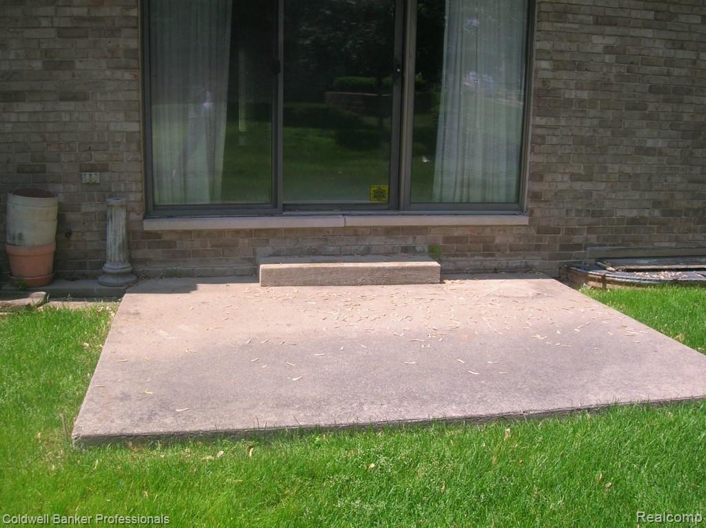 27880 Evergreen Road, Unit 19 Lathrup Village, MI 48076 - Photo 31 of 31