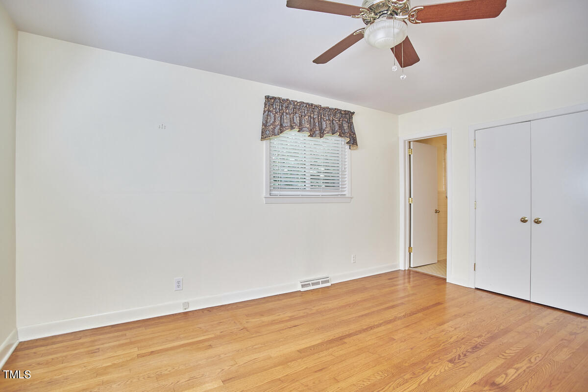 2718 McDowell Road Durham, NC 27705 - Photo 50 of 75 025