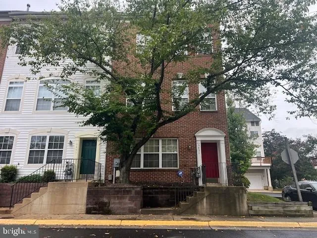 $3,500 | 5451 Patuxent Way, Alexandria, VA 22312