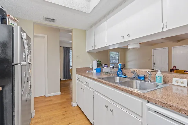 $520,000 | 1910 Woodland Avenue, Austin, TX 78741