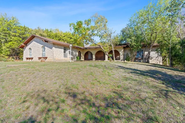 $520,000 | 1910 Woodland Avenue, Austin, TX 78741
