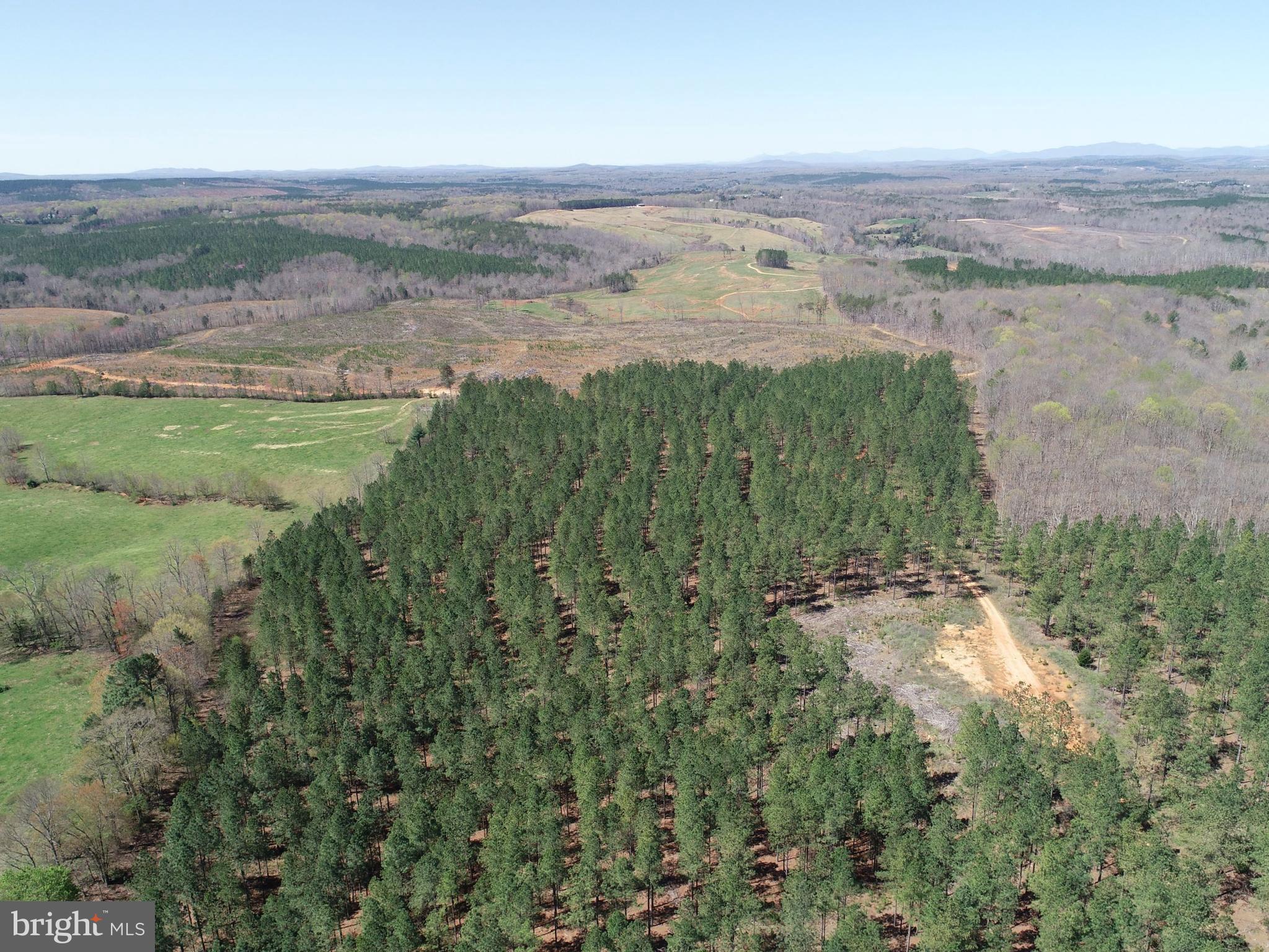 Watt Abbitt Road Appomattox, VA 24522 - Photo 31 of 35 an aerial view of mountain with beach