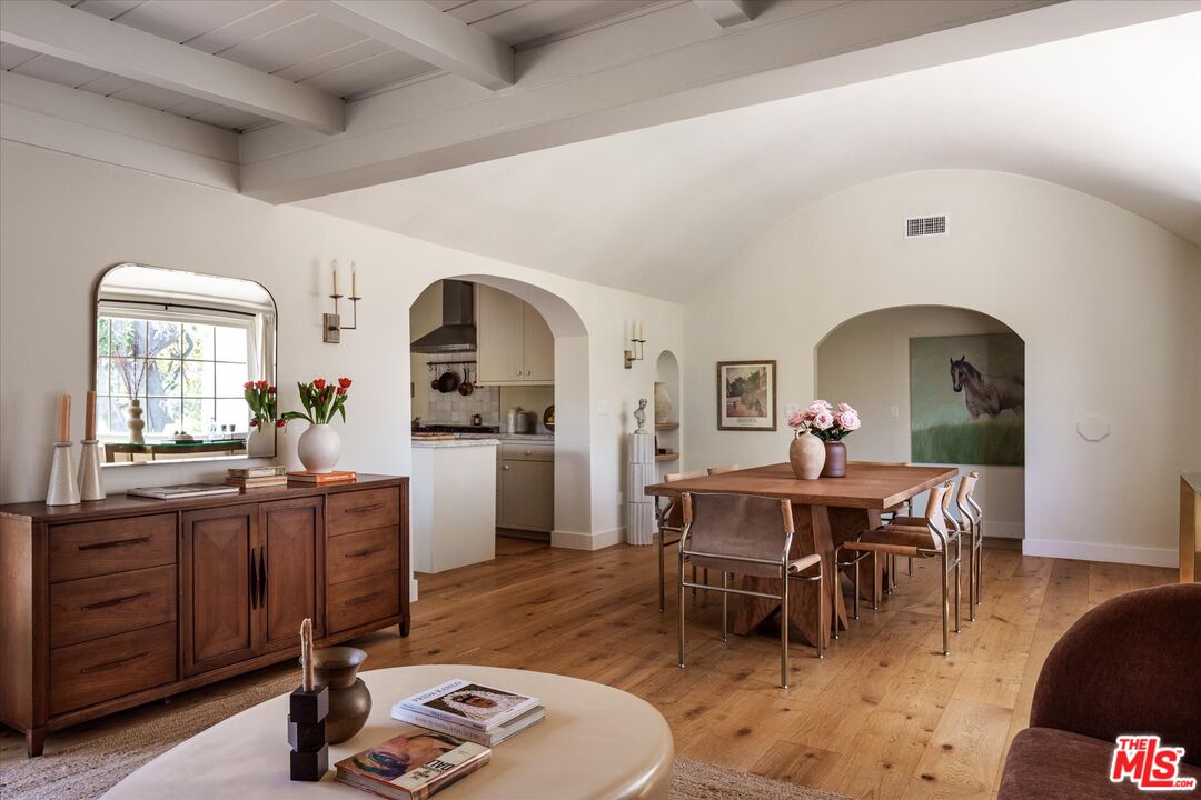 1410 Stanford Drive Glendale, CA 91205 - Photo 11 of 31 a view of a dining room with furniture