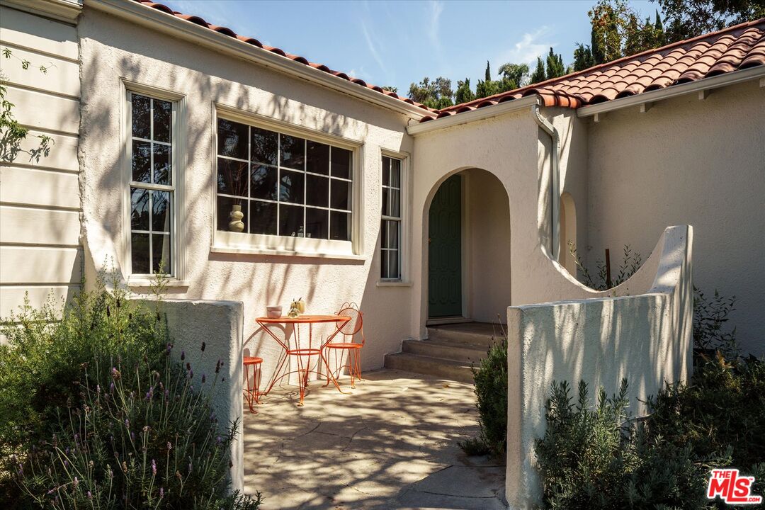 1410 Stanford Drive Glendale, CA 91205 - Photo 4 of 31 a front view of a house with large windows