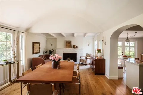 $1,749,000 | 1410 Stanford Drive, Glendale, CA 91205