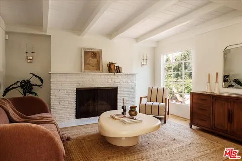 $1,749,000 | 1410 Stanford Drive, Glendale, CA 91205