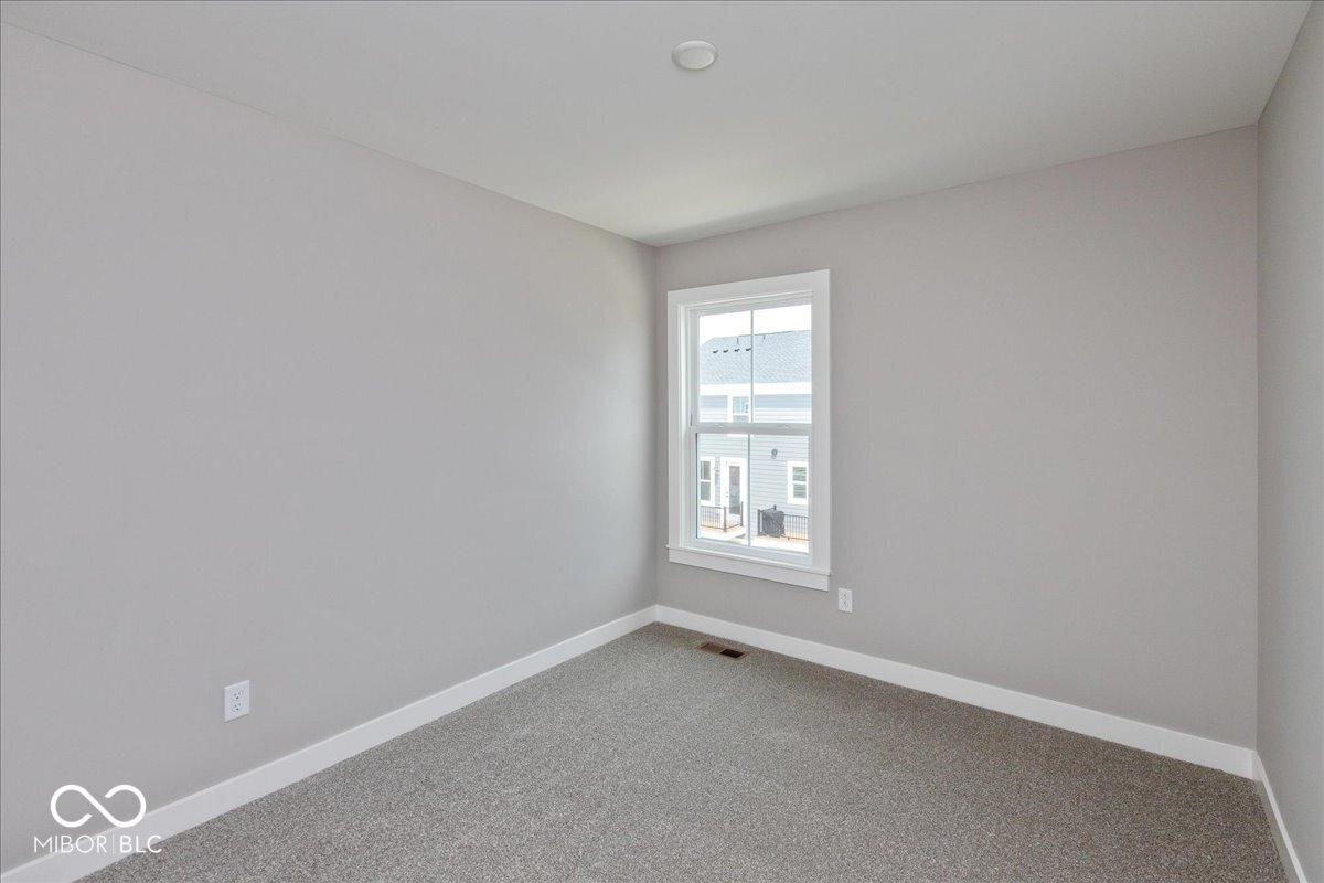 7313 Bayview Run McCordsville, IN 46055 - Photo 29 of 37