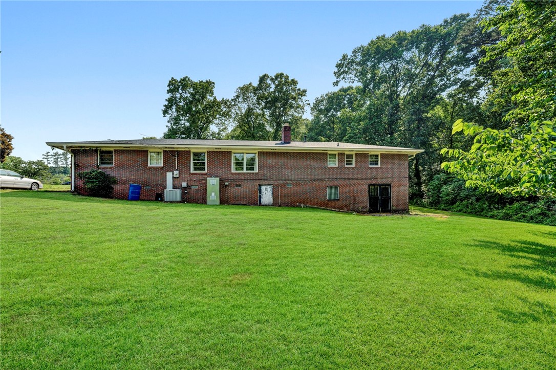 321 Ponce DeLeon Drive Anderson, SC 29621 - Photo 4 of 37