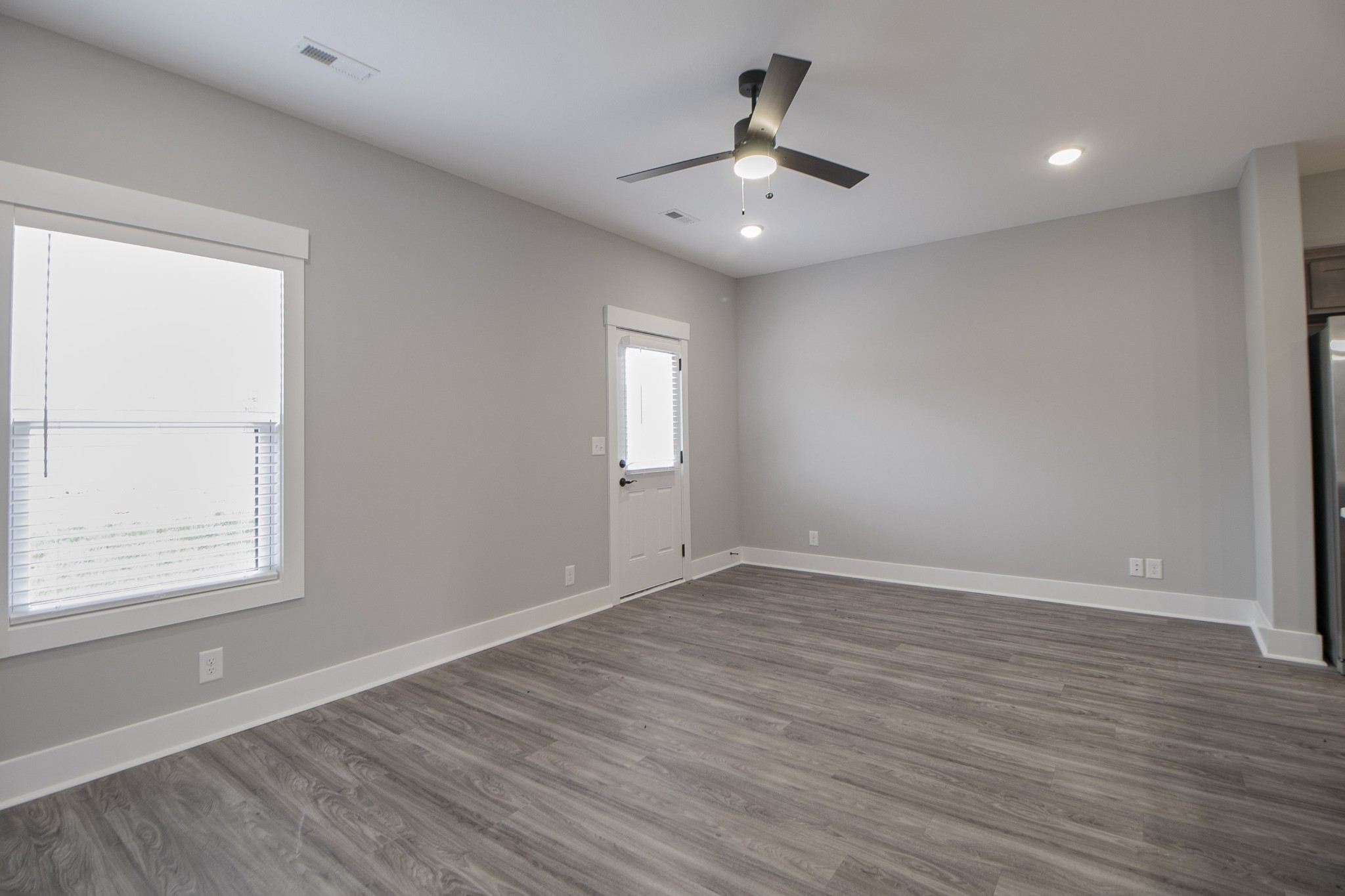 407 Jonathan Wade Circle Clarksville, TN 37043 - Photo 7 of 24