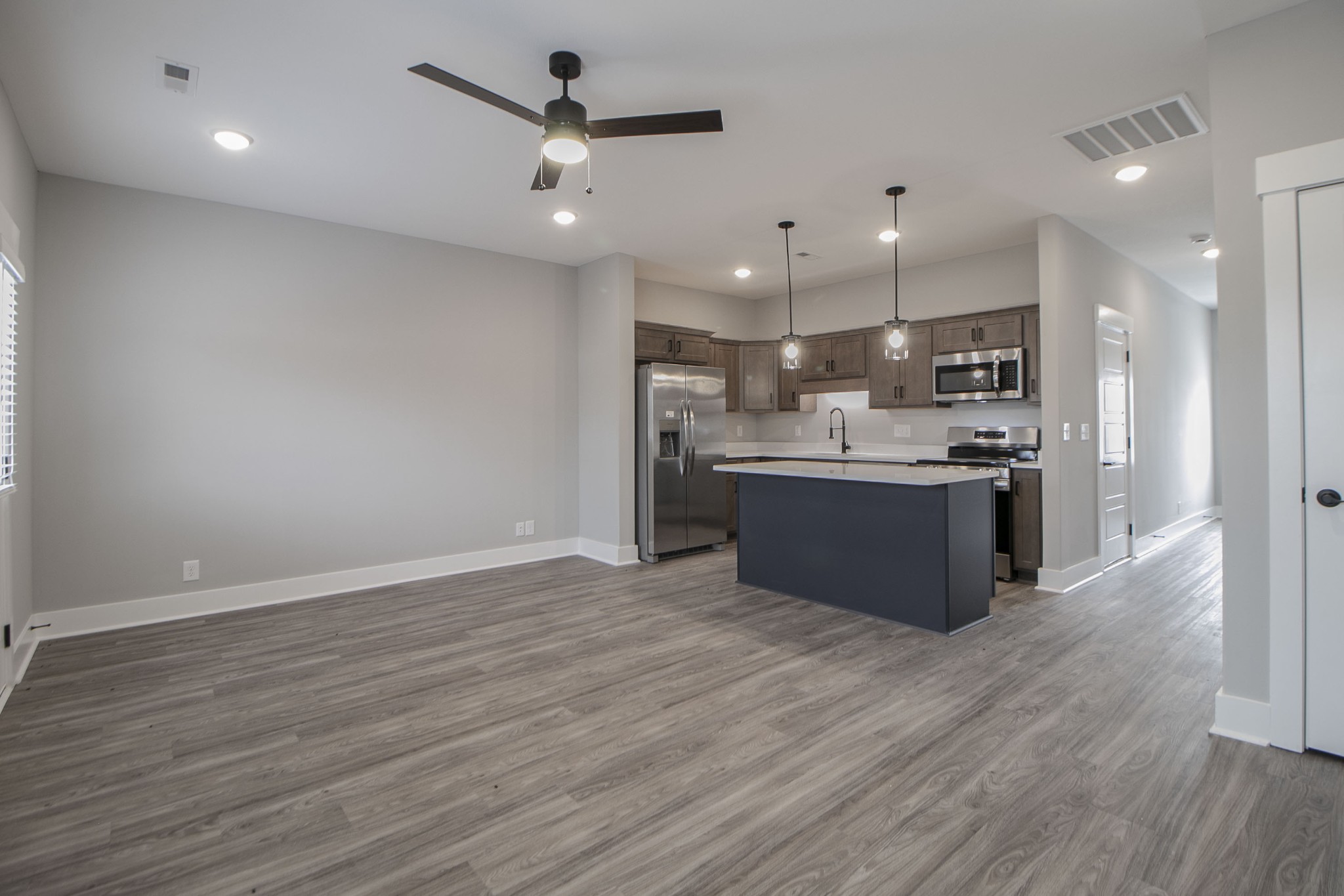 407 Jonathan Wade Circle Clarksville, TN 37043 - Photo 8 of 24