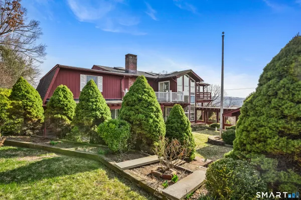 $925,000 | 31 Mountain View Drive, Brookfield, CT 06804