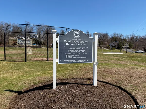 $925,000 | 31 Mountain View Drive, Brookfield, CT 06804