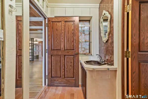 $925,000 | 31 Mountain View Drive, Brookfield, CT 06804