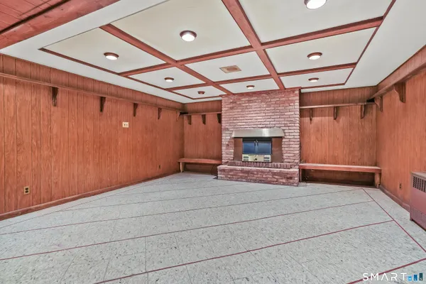 $925,000 | 31 Mountain View Drive, Brookfield, CT 06804