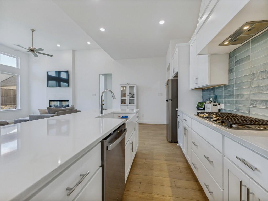 1631 Yorkie Drive Forney, TX 75126 - Photo 8 of 26