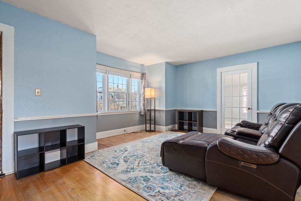 11 Elm Street Maynard, MA 01754 - Photo 6 of 38 Gallery Image 6