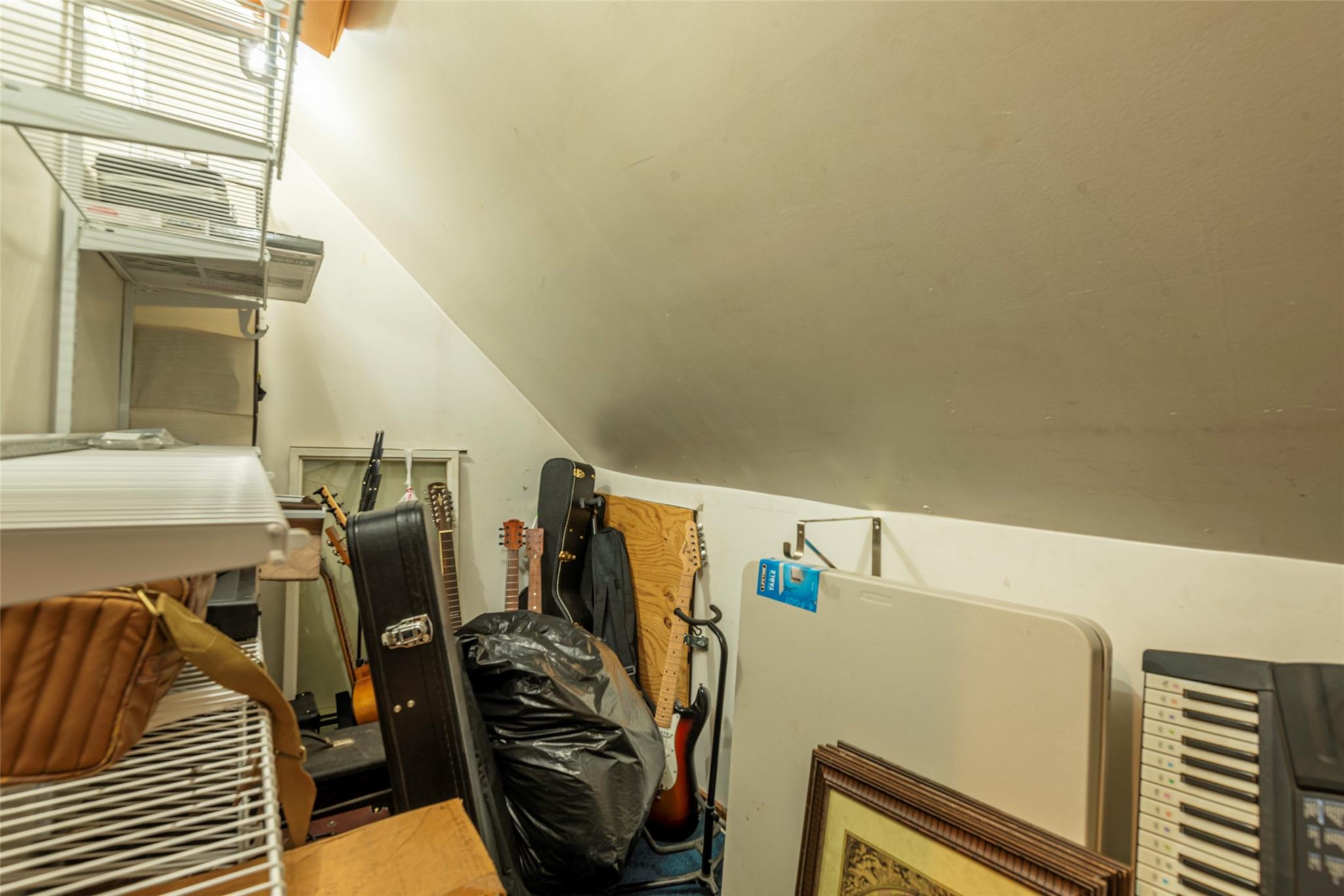 22 Lowland Road Levittown, NY 11756 - Photo 27 of 38