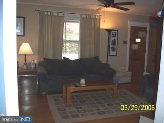 559 Friedensburg Road Reading, PA 19606 - Photo 3 of 4