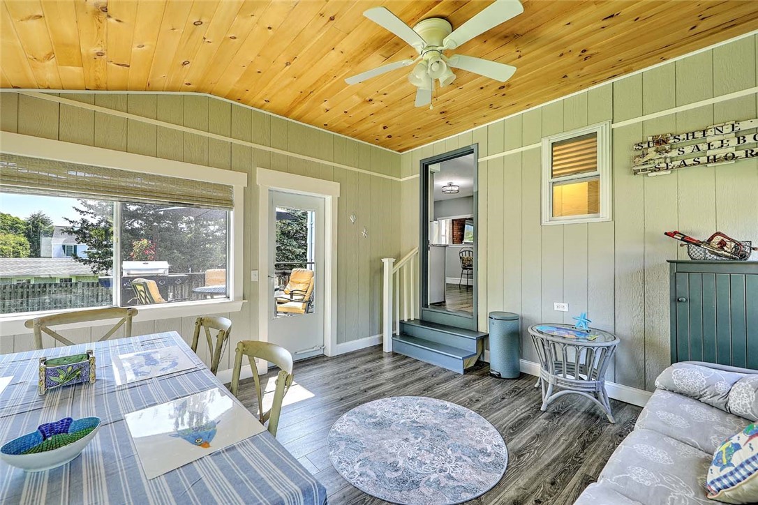 56 King Philip Road Narragansett, RI 02882 - Photo 25 of 41