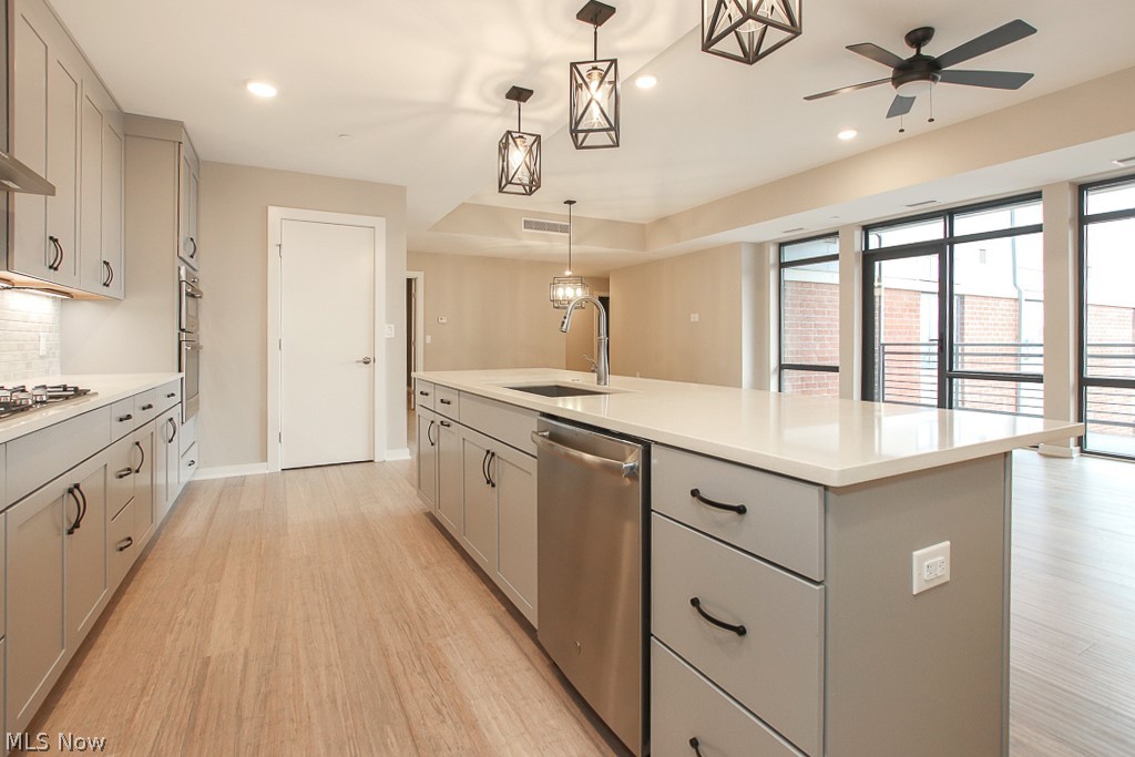 2044 Random Road, Unit 402 Cleveland, OH 44106 - Photo 12 of 35 Gallery Image 12