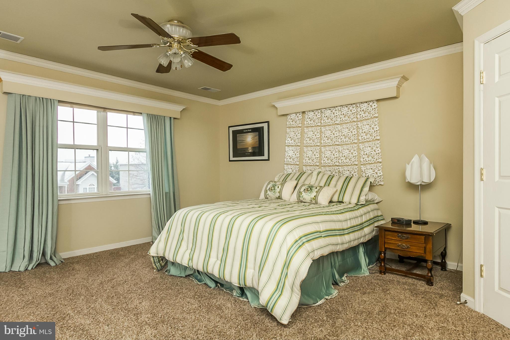9112 Cove Point Road Baltimore, MD 21219 - Photo 15 of 30 Bedroom