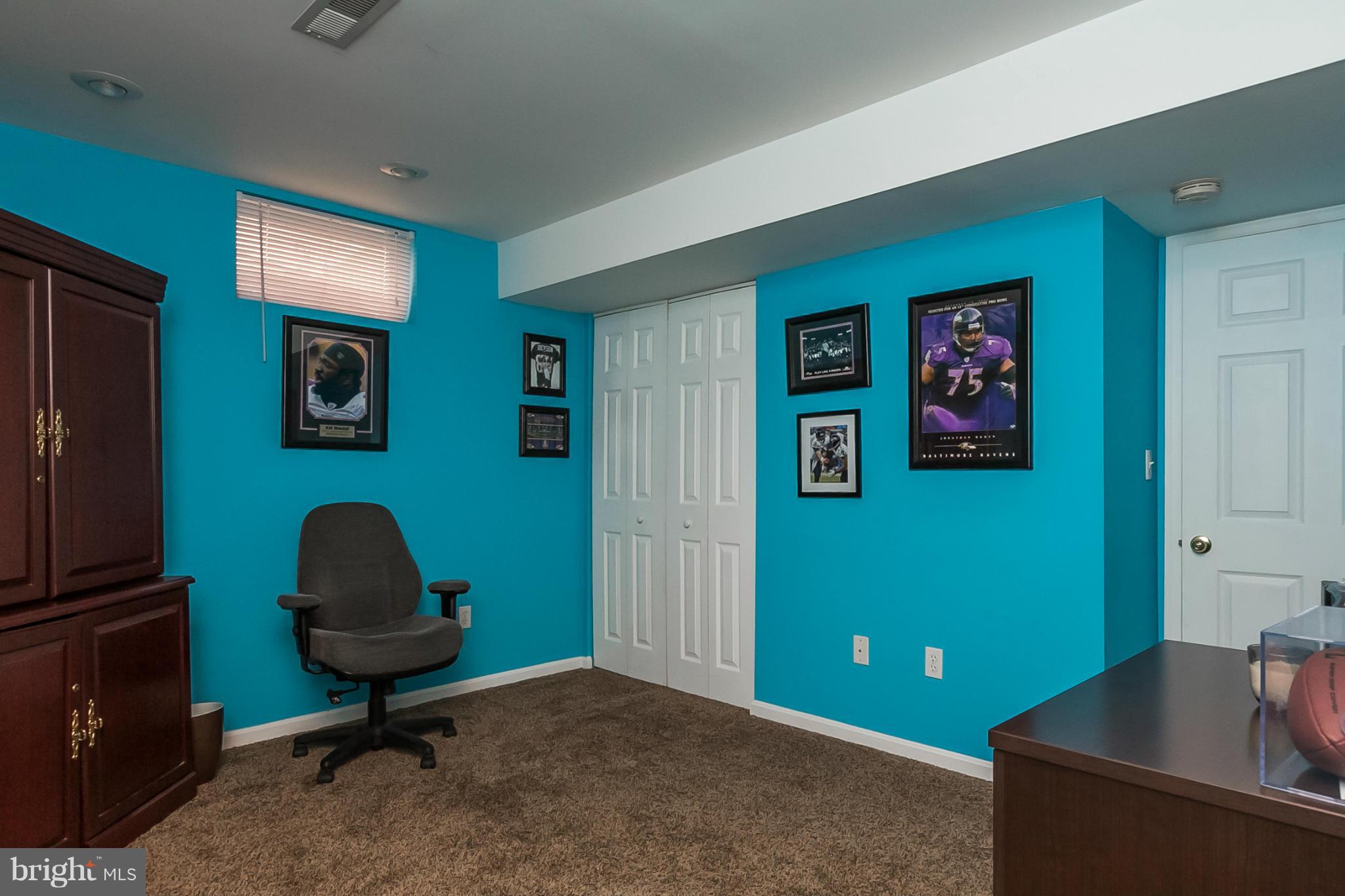 9112 Cove Point Road Baltimore, MD 21219 - Photo 17 of 30 Interior (General)
