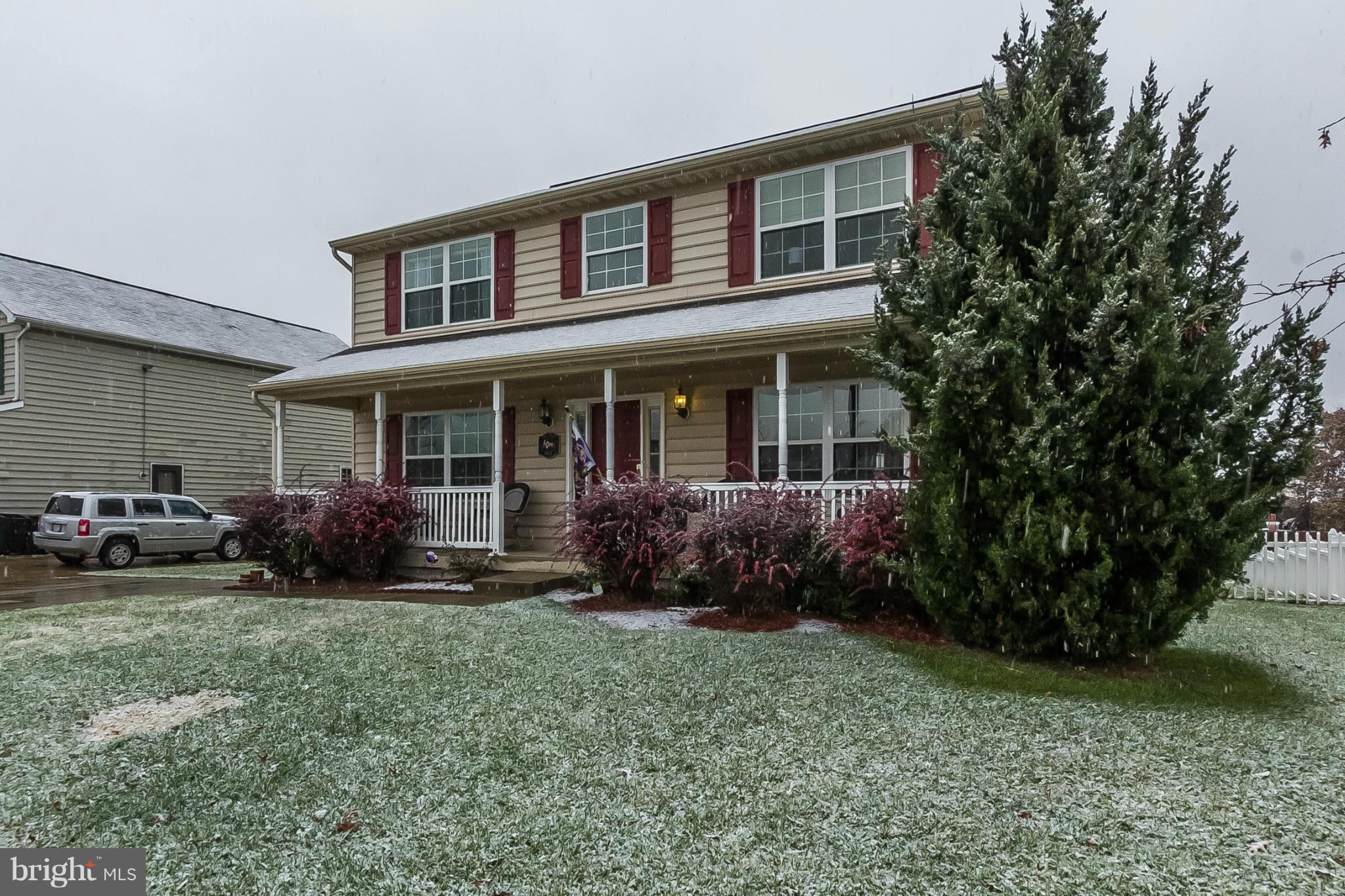 9112 Cove Point Road Baltimore, MD 21219 - Photo 29 of 30 Exterior (Front)