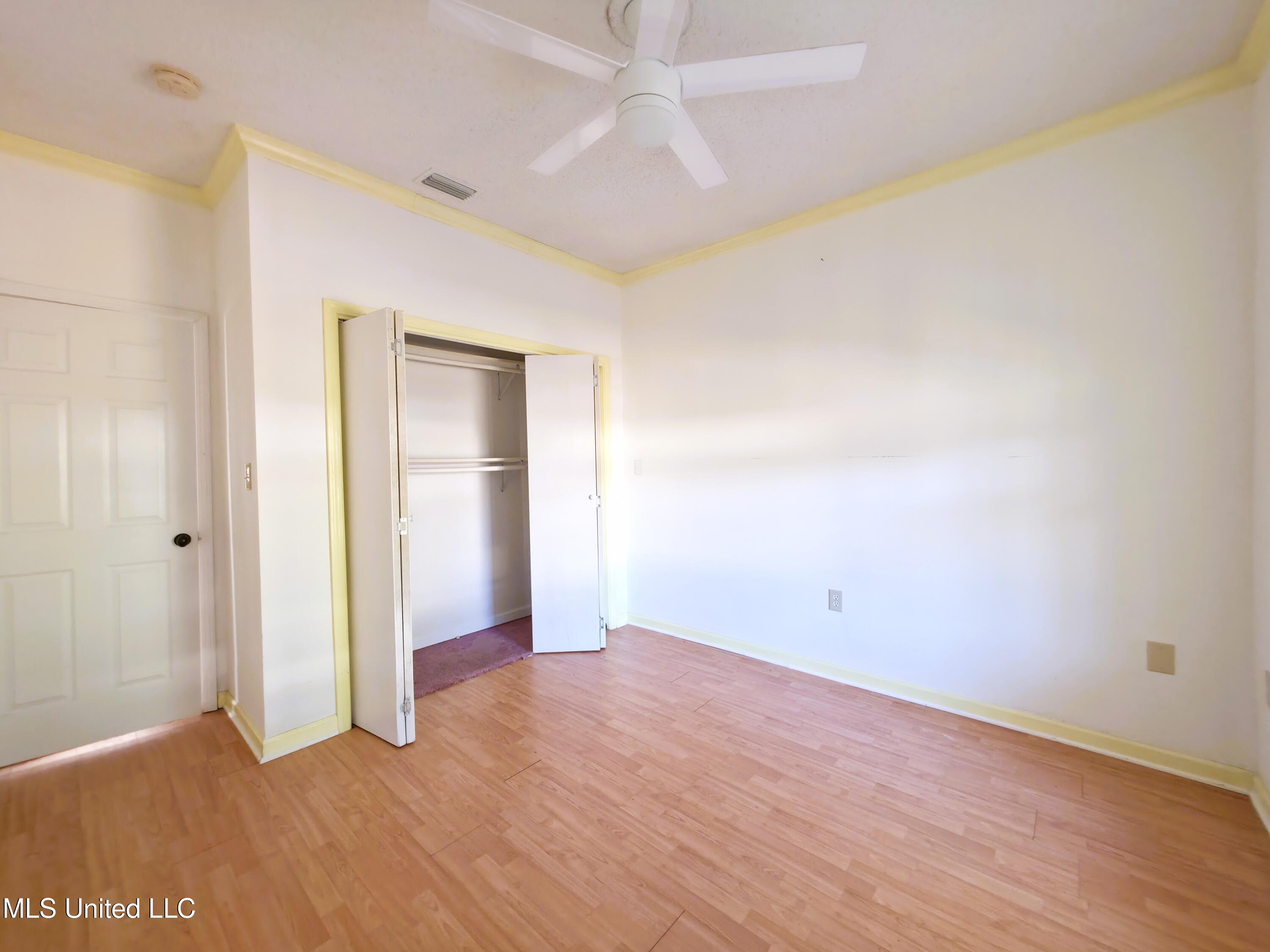 4700 Thompson Street Moss Point, MS 39563 - Photo 20 of 25 20260202_095537