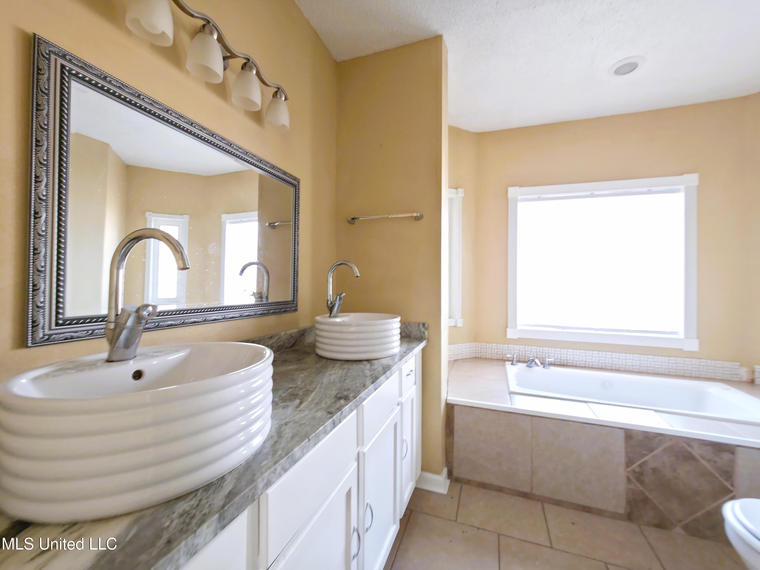 4700 Thompson Street Moss Point, MS 39563 - Photo 21 of 25 20260202_095456