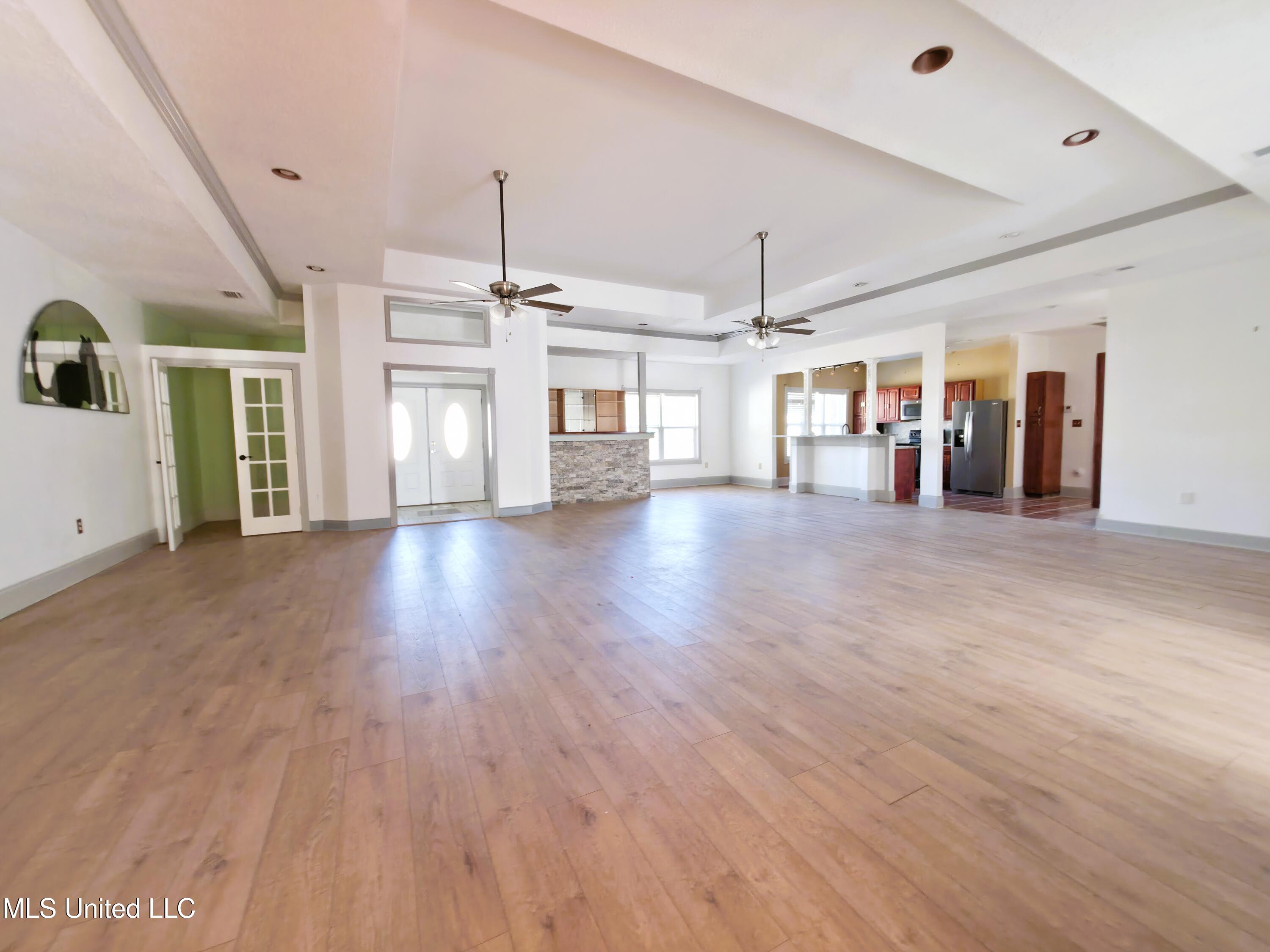 4700 Thompson Street Moss Point, MS 39563 - Photo 9 of 25 20260202_095623