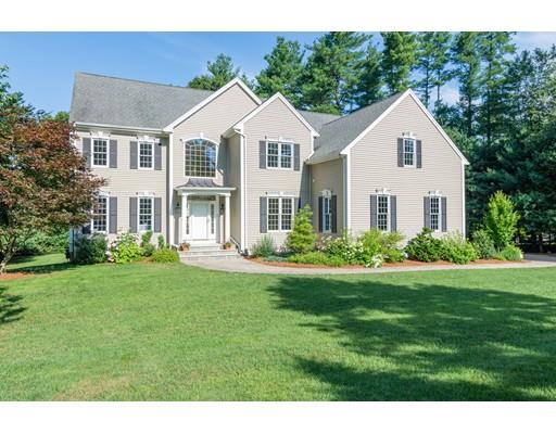 11 Applewood Road Norfolk, MA 02056 - Photo 1 of 42 Gallery Image 1