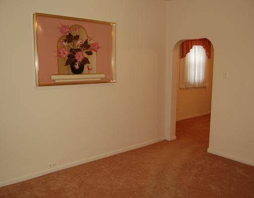 206 Walnut Street Carnegie, PA 15106 - Photo 2 of 12 Living Room.